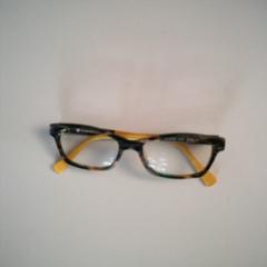 Lunettes, gisa salatu by Twisto iLost erabiliz