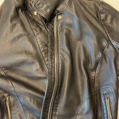 Jacket, as reported by GVB using iLost