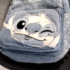 배낭 Stitch, iLost를 사용하여 Arriva Infoshop Enschede에 보고됨