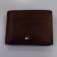 Wallet Brandao Da Fonseca Carval, as reported by Vrije Universiteit Amsterdam using iLost
