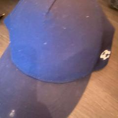 Cap, come riportato da Hotel Apeldoorn utilizzando iLost