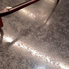 Betaurrekoak, gisa salatu by Rotterdam The Hague Airport iLost erabiliz