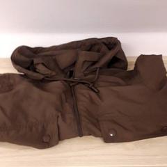 Giacca da donna, come riportato da IKEA Breda utilizzando iLost