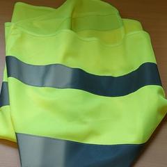 Kleding - fluo vest, amint azt Centraal magazijn az iLost segítségével jelentette.