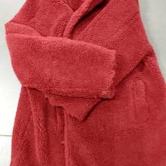 İLost kullanarak Regio Antwerpen - Brussel tarafından bildirildiği gibi Giyim Jas