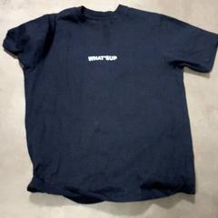 T shirt, ha sido reportado por Connexxion Hoeksche Waard Goeree Overflakkee con iLost