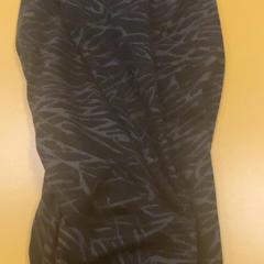 Scarf Black, ako bolo nahlásené MEININGER Hotel Dresden Zentrum pomocou iLost