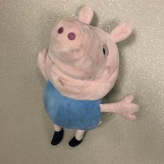 Xoguete de peluche Peppa pig, segundo informou Pathé Ypenburg usando iLost