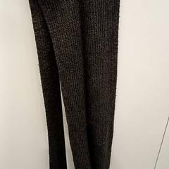 Šátek donkergrijs, jak nahlášeno Qbuzz GD Groningen HS pomocí iLost