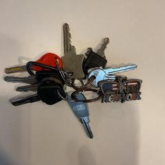 Chaves, segundo informou Gemeente Amsterdam - Bureau Gevonden Voorwerpen usando iLost