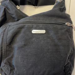 Väska Isebia, rapporterat av HTM med iLost