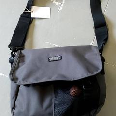 Taška - Schoudertas, jak nahlášeno Regio Oost-Vlaanderen pomocí iLost