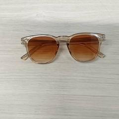 Óculos, como reportado por Centraal magazijn utilizando o iLost