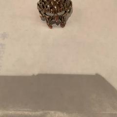 Ring، كما تم الإبلاغ عنه بواسطة MEININGER Hotel Leipzig Hauptbahnhof عبر iLost