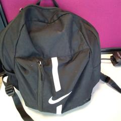 Hátizsák, amint azt Twisto az iLost segítségével jelentette.