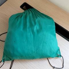 Poltsa Turnkledij, gisa salatu by Regio Limburg - Leuven iLost erabiliz