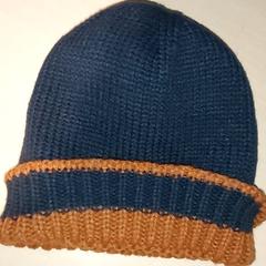 衣類 - Muts がiLostで Regio Antwerpen - Brussel によって報告されました