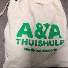 Taška, ako bolo nahlásené Transdev Hoeksche Waard Goeree Overflakkee pomocou iLost