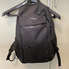 İLost kullanarak Breng Arnhem tarafından bildirildiği gibi Sırt çantası Zwart Port