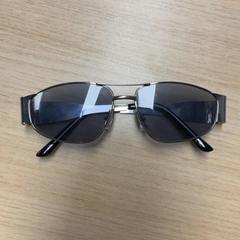 İLost kullanarak Pathé Tilburg tarafından bildirildiği gibi Güneş gözlüğü