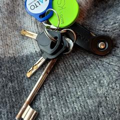 Sleutel met 2 salto tags en fietssleutels がiLostに報告されました