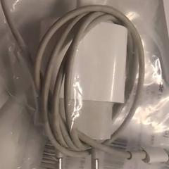 Adaptateur, a été signalé par Ziekenhuis Oost-Limburg utilisant iLost