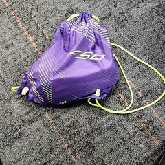 배낭 , paars, iLost를 사용하여 Connexxion Haarlem AML에 보고됨