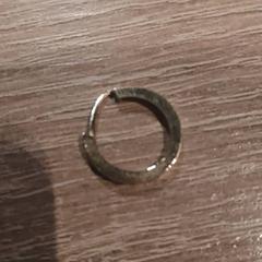 Boucle d'oreille oorbrl, a été signalé par Van der Valk Hotel Apeldoorn - De Cantharel utilisant iLost