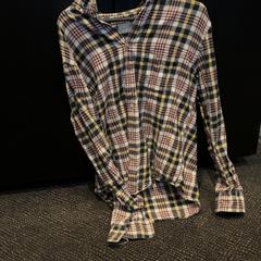 Bluse, som rapportert av Van der Valk Hotel Utrecht ved bruk av iLost