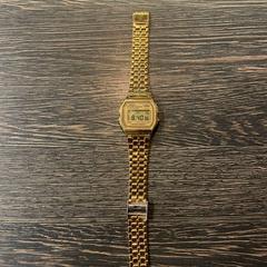 Mire casio, segundo informou WestCord Hotel Eindhoven usando iLost