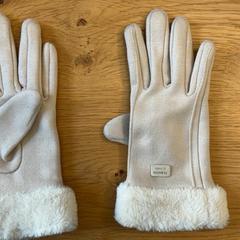 Rukavice Naturfarben; Damen, ako bolo nahlásené Schönbrunn "Group Center" pomocou iLost