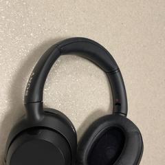 Auriculares Zwart, ha sido reportado por Pathé Ypenburg con iLost