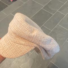 Kappe Beige plaid, gemeldet von Pathé Nijmegen über iLost