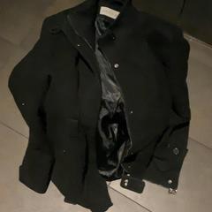 Bunda Black, ako bolo nahlásené MEININGER Hotel Amsterdam City West pomocou iLost