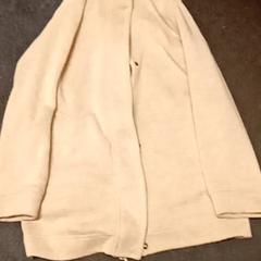 ジャケット がiLostで Mövenpick Hotel Amsterdam City Centre によって報告されました