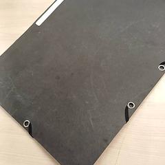 クラッチバッグ Noire がiLostで IKEA Saint-Etienne によって報告されました