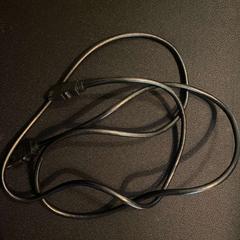 Cable BLACK, segons ha informat Room Mate Bruno mitjançant iLost