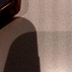 Smarthphone iPhone Bruin doorzichtig hoesje, como reportado por De Efteling utilizando o iLost