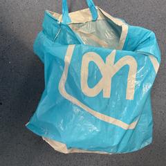 Bag, som rapportert av Breng Arnhem ved bruk av iLost