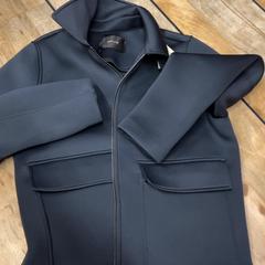 Bunda Zwart, jak nahlášeno IKEA Delft pomocí iLost