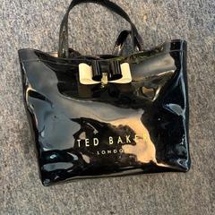 Torba, zgłoszono przez EBS OV Poeldijk przy użyciu iLost