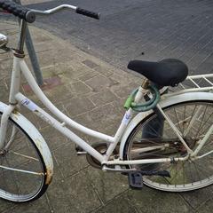 Emakumeen bizikleta, gisa salatu by Gemeente Roermond iLost erabiliz