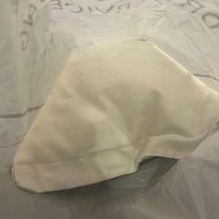 Almofada, segundo informou Hotel Van der Valk Harderwijk op de Veluwe usando iLost