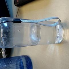 Butelka do picia, zgłoszono przez Centraal magazijn przy użyciu iLost