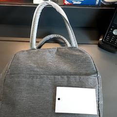 Sac Handtas, a été signalé par Centraal magazijn utilisant iLost