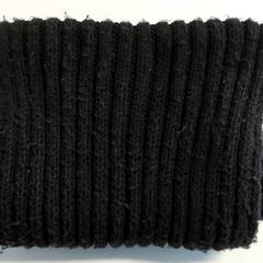 Ruházat - Sjaal zwart, amint azt Regio Oost-Vlaanderen az iLost segítségével jelentette.