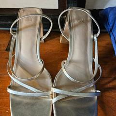Shoes, as reported by Groepsaccomodatie Kasteel de Berckt using iLost