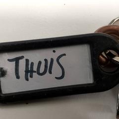 Sleutels - Sleutelbos がiLostで Centraal magazijn によって報告されました