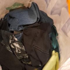 Ropa, ha sido reportado por Van der Valk Hotel Schiphol con iLost