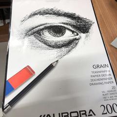 Papel para dibujar Aurora 200g, ha sido reportado por Vrije Universiteit Brussel (VUB) con iLost